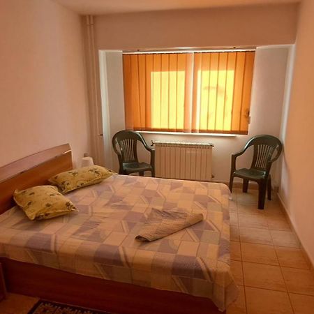 Apartament 3 Camere Etaj 6 Strada Rozelor Mangalia Exterior foto